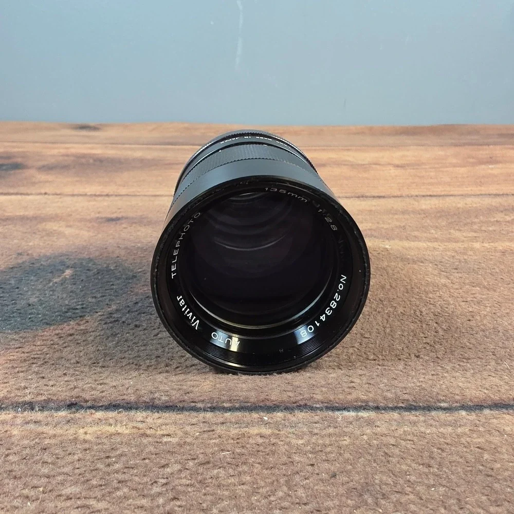 Vivitar Auto Telephoto Lens 135mm f/2.8 Black Excellent Manual Focus Prime